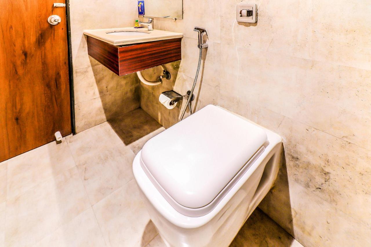 Fabexpress Adlon Andheri East Mumbai Dış mekan fotoğraf